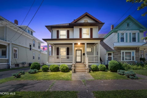 Photo of 1511 Central Avenue, Sandusky, OH 44870 (MLS # 10011381)