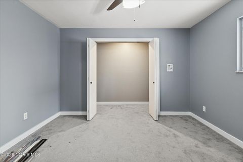 Tiny photo for 1004 Birch Avenue, Maumee, OH 43537 (MLS # 10003277)