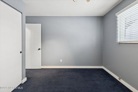 Tiny photo for 1004 Birch Avenue, Maumee, OH 43537 (MLS # 10003277)