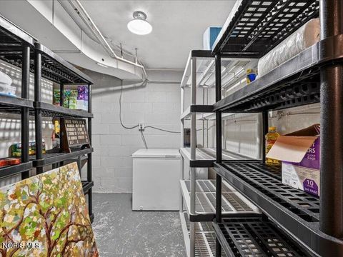 Tiny photo for 3700 W Bancroft Street, Ottawa Hills, OH 43606 (MLS # 10006540)