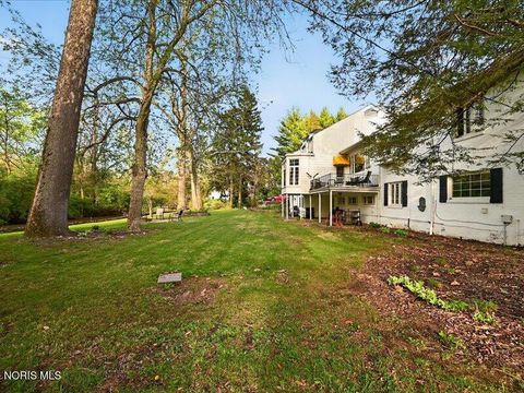 Tiny photo for 3700 W Bancroft Street, Ottawa Hills, OH 43606 (MLS # 10006540)