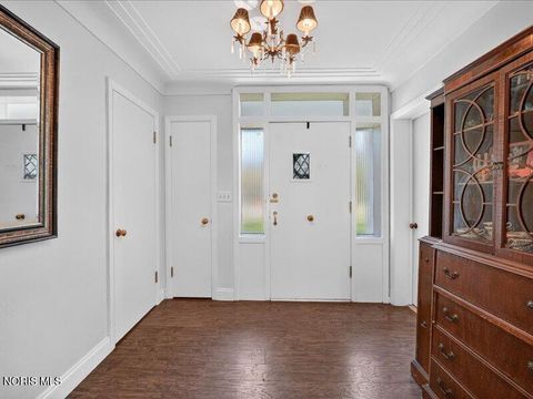 Tiny photo for 3700 W Bancroft Street, Ottawa Hills, OH 43606 (MLS # 10006540)