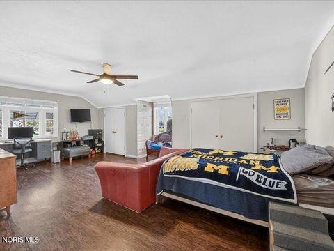 Tiny photo for 3700 W Bancroft Street, Ottawa Hills, OH 43606 (MLS # 10006540)