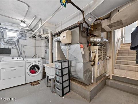 Tiny photo for 3700 W Bancroft Street, Ottawa Hills, OH 43606 (MLS # 10006540)