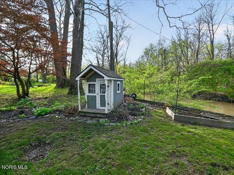 Tiny photo for 3700 W Bancroft Street, Ottawa Hills, OH 43606 (MLS # 10006540)