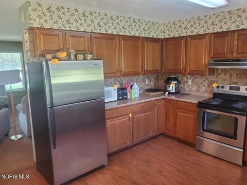 Tiny photo for 3900 Blue Bird Court, Tiffin, OH 44883 (MLS # 10008481)