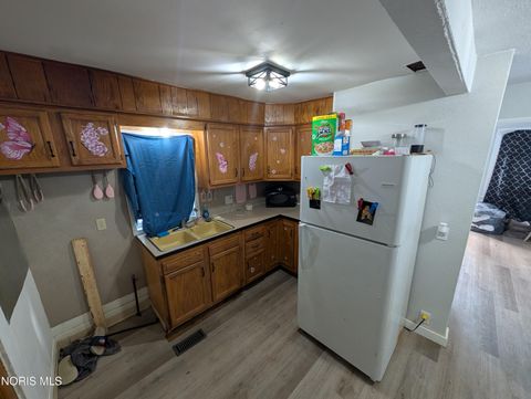 Tiny photo for 1758 Georgia Avenue, Toledo, OH 43613 (MLS # 10007974)