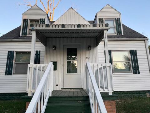 Tiny photo for 212 S Pleasant Street, Montpelier, OH 43543 (MLS # 10000005)