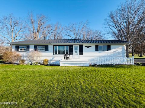 Photo of 24603 Watson Road, Defiance, OH 43512 (MLS # 10005672)