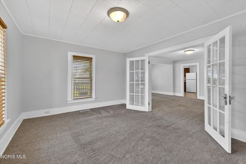 Tiny photo for 134 Lehman Avenue, Bowling Green, OH 43402 (MLS # 10007296)