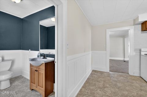 Tiny photo for 134 Lehman Avenue, Bowling Green, OH 43402 (MLS # 10007296)