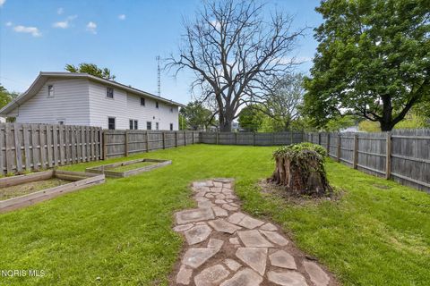 Tiny photo for 134 Lehman Avenue, Bowling Green, OH 43402 (MLS # 10007296)