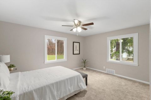 Tiny photo for 1810 Penn Road, Toledo, OH 43615 (MLS # 10005774)