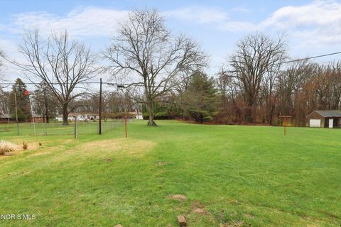 Tiny photo for 1810 Penn Road, Toledo, OH 43615 (MLS # 10005774)