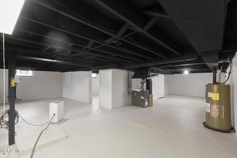 Tiny photo for 1810 Penn Road, Toledo, OH 43615 (MLS # 10005774)