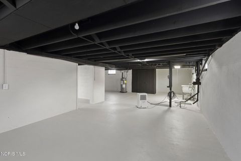 Tiny photo for 1810 Penn Road, Toledo, OH 43615 (MLS # 10005774)