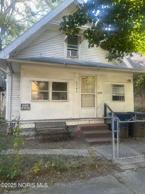 Photo of 2740 Albion Street, Toledo, OH 43610 (MLS # 10000209)