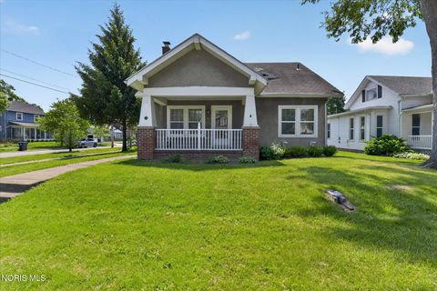 Tiny photo for 326 E Dudley Street, Maumee, OH 43537 (MLS # 10007958)