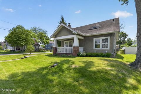 Tiny photo for 326 E Dudley Street, Maumee, OH 43537 (MLS # 10007958)