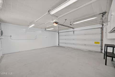 Tiny photo for 2049 Hurd Street, Toledo, OH 43605 (MLS # 10011616)