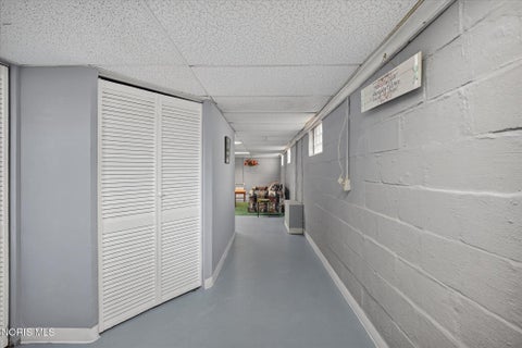 Tiny photo for 2049 Hurd Street, Toledo, OH 43605 (MLS # 10011616)