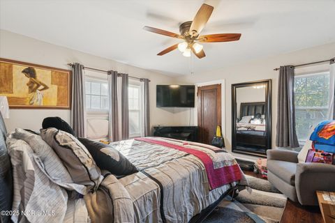 Tiny photo for 1942 Wellesley Drive, Toledo, OH 43606 (MLS # 10000685)