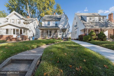 Tiny photo for 1942 Wellesley Drive, Toledo, OH 43606 (MLS # 10000685)