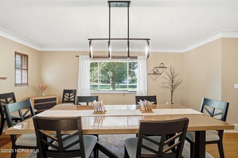 Tiny photo for 893 Mulberry Street, Perrysburg, OH 43551 (MLS # 10001595)