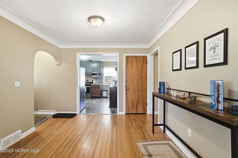 Tiny photo for 893 Mulberry Street, Perrysburg, OH 43551 (MLS # 10001595)