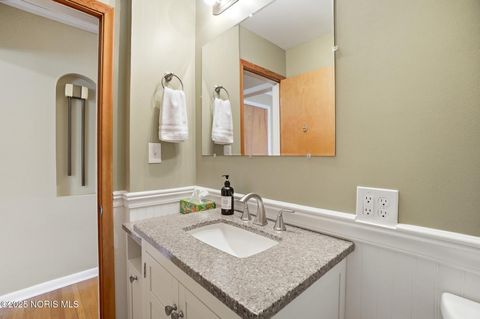 Tiny photo for 893 Mulberry Street, Perrysburg, OH 43551 (MLS # 10001595)