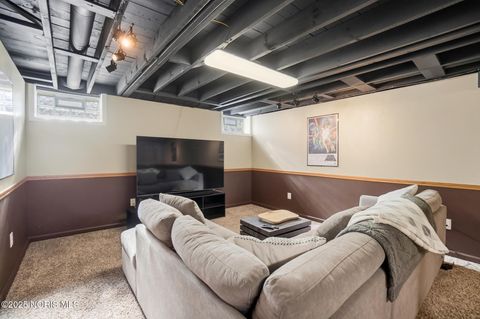 Tiny photo for 893 Mulberry Street, Perrysburg, OH 43551 (MLS # 10001595)