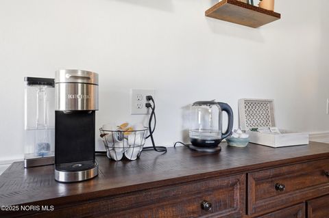 Tiny photo for 893 Mulberry Street, Perrysburg, OH 43551 (MLS # 10001595)