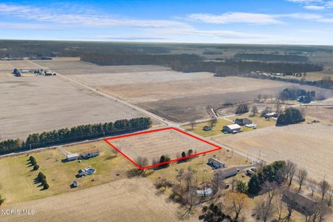 Tiny photo for County Road 4, Liberty Center, OH 43532 (MLS # 10004568)