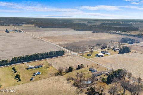 Tiny photo for County Road 4, Liberty Center, OH 43532 (MLS # 10004568)