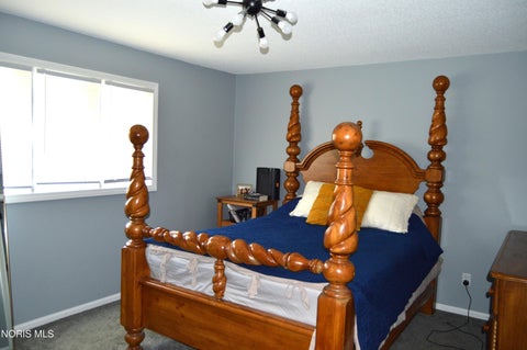 Tiny photo for 324 W Yates Avenue, Findlay, OH 45840 (MLS # 10010453)