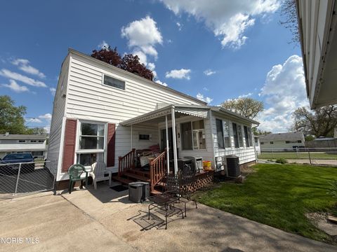 Tiny photo for 1326 Pennelwood Drive, Toledo, OH 43614 (MLS # 10006765)