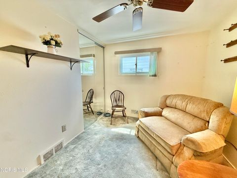 Tiny photo for 1326 Pennelwood Drive, Toledo, OH 43614 (MLS # 10006765)