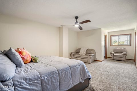 Tiny photo for 1124 Bernath Parkway, Toledo, OH 43615 (MLS # 10013784)