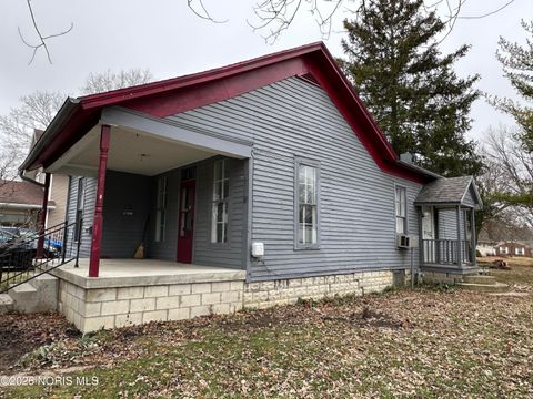Photo of 412 Center Street, Bryan, OH 43506 (MLS # 10002965)