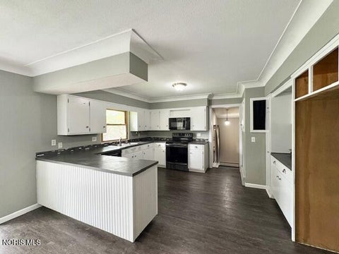 Tiny photo for 301 Short-buehrer Road, Archbold, OH 43502 (MLS # 10013425)