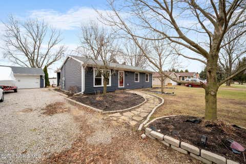 Tiny photo for 543 County Road 7, Liberty Center, OH 43532 (MLS # 10008942)