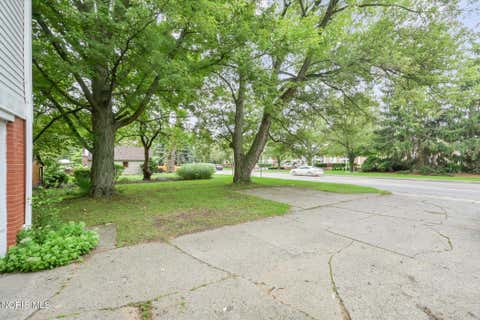 Tiny photo for 2204 Talmadge Road, Ottawa Hills, OH 43606 (MLS # 10012161)