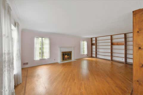 Tiny photo for 2204 Talmadge Road, Ottawa Hills, OH 43606 (MLS # 10012161)