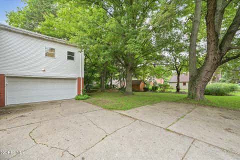 Tiny photo for 2204 Talmadge Road, Ottawa Hills, OH 43606 (MLS # 10012161)
