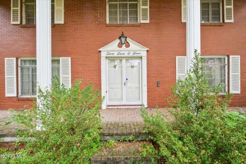 Tiny photo for 2204 Talmadge Road, Ottawa Hills, OH 43606 (MLS # 10012161)