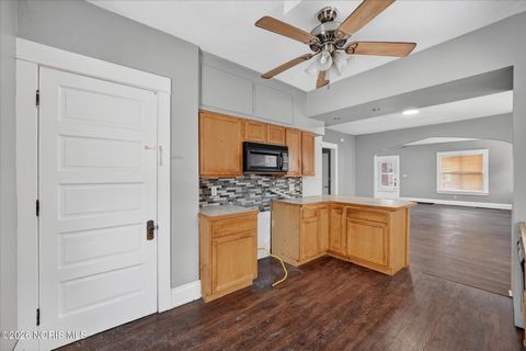 Tiny photo for 3809 Homewood Avenue, Toledo, OH 43612 (MLS # 10003936)