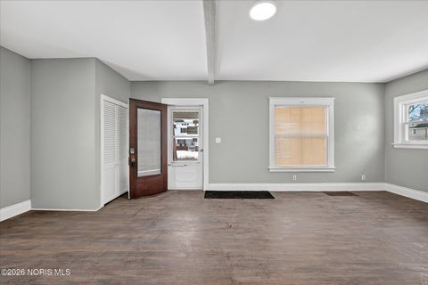 Tiny photo for 3809 Homewood Avenue, Toledo, OH 43612 (MLS # 10003936)