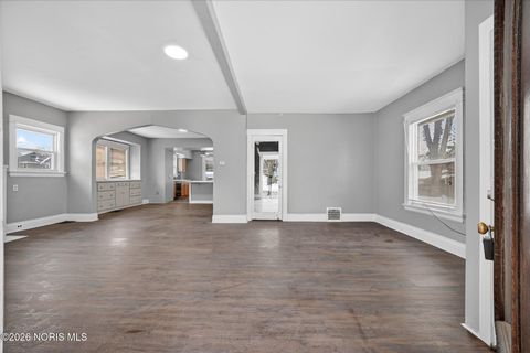 Tiny photo for 3809 Homewood Avenue, Toledo, OH 43612 (MLS # 10003936)