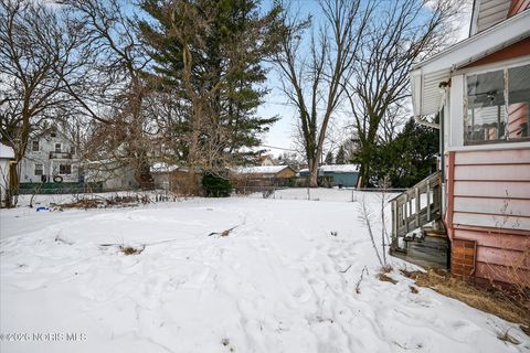 Tiny photo for 3809 Homewood Avenue, Toledo, OH 43612 (MLS # 10003936)