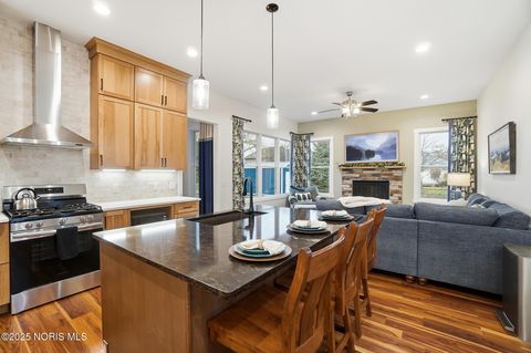 Tiny photo for 305 Ridgepoint Circle, Waterville, OH 43566 (MLS # 10004902)